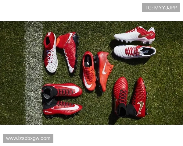 足球器材实测：超轻材质球鞋对触球瞬间力道反馈的物理感知测试